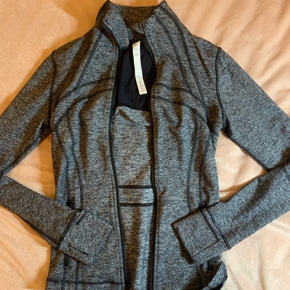 Lululemon Define Jacket In Grey - Picture 2 of 3